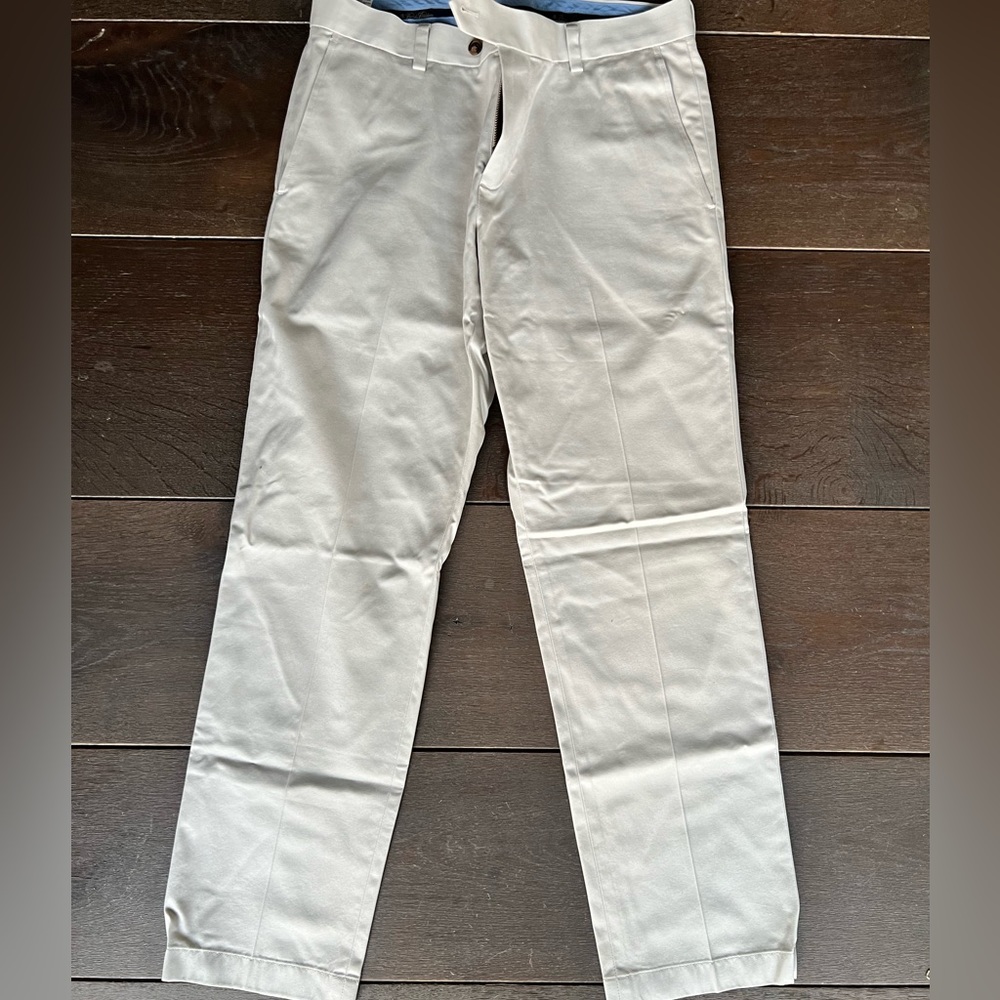 Brooks Brothers 31x30 Chino Pants